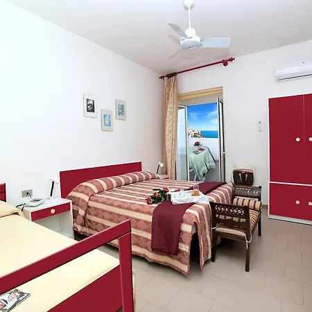 Hotel Peschici 3*